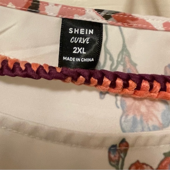 Floral print dress. New never worn. - Picture 4 of 4